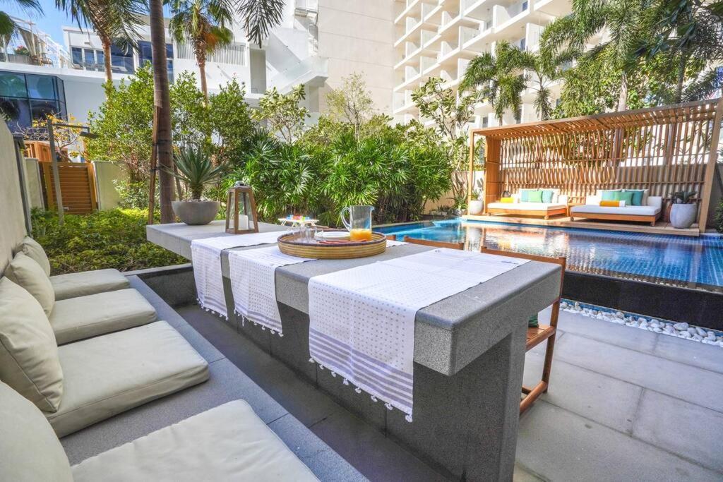 Private Pool Apt. Five Palm Jumeirah Up To 6Guest Dubai Luaran gambar