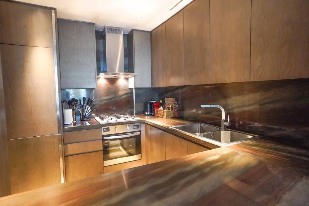 Private Pool Apt. Five Palm Jumeirah Up To 6Guest Dubai Luaran gambar
